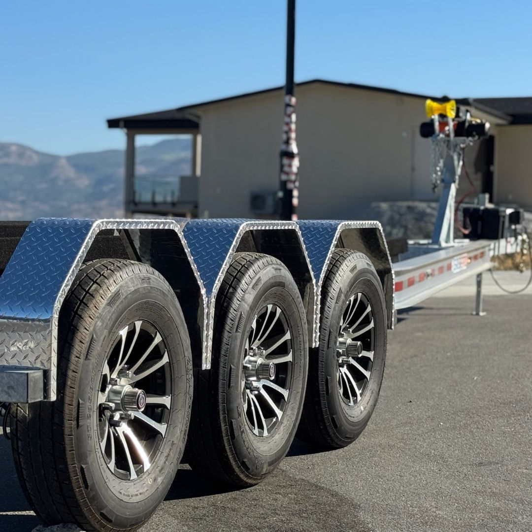 NORMA- SaltPro Elite Triple Axle Aluminum Trailer